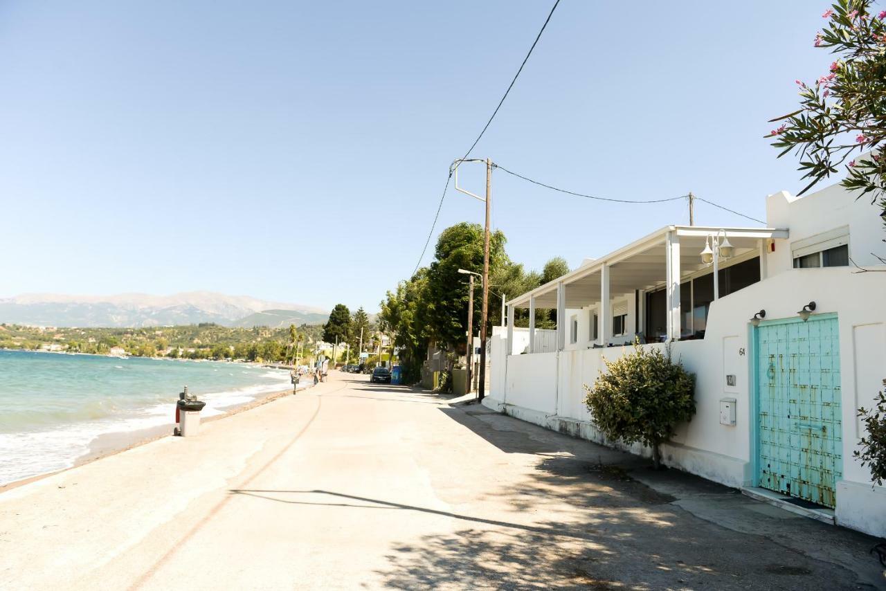 הוילה Patras Luxury Seaside House מראה חיצוני תמונה