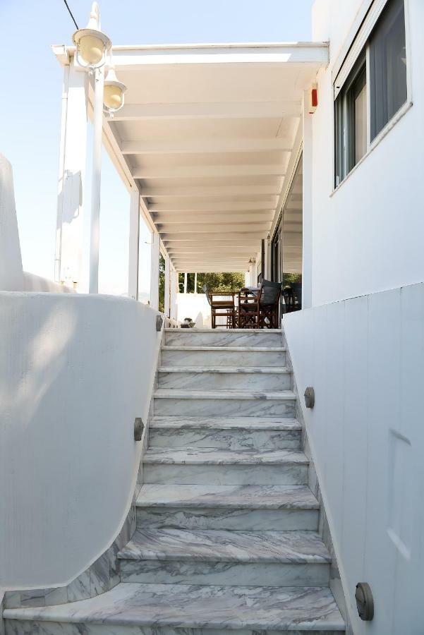 הוילה Patras Luxury Seaside House מראה חיצוני תמונה